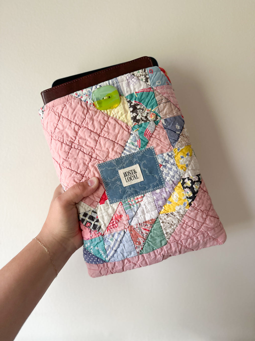 Quilted Book Sleeve XL