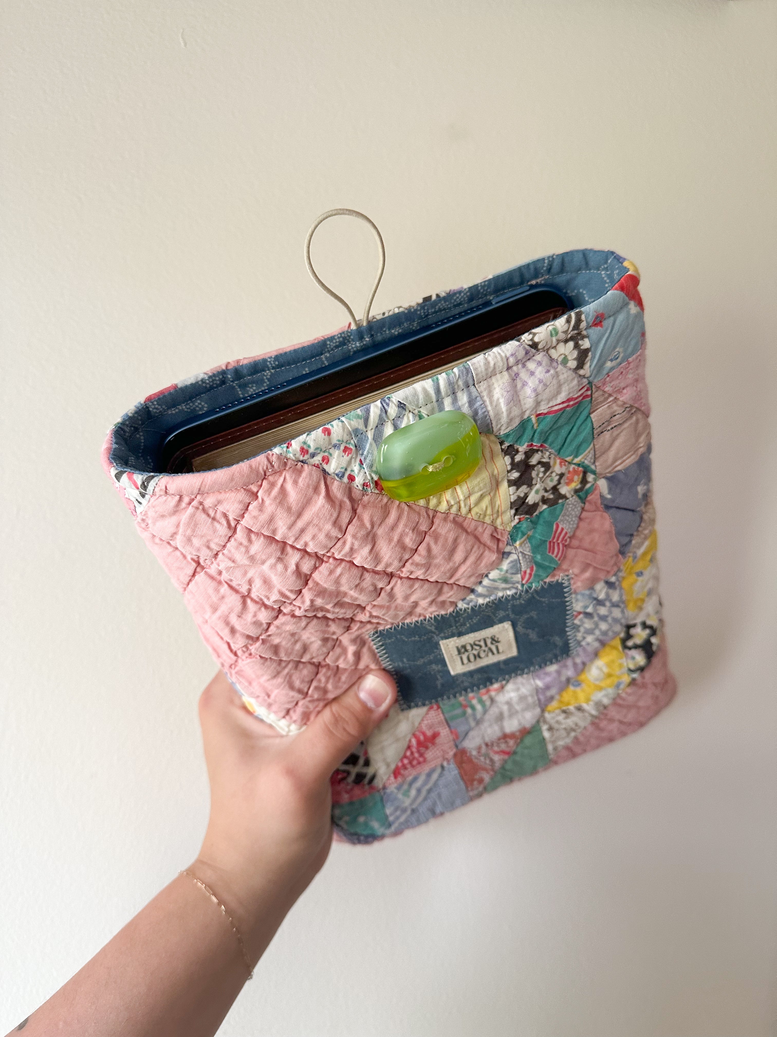 Quilted Book Sleeve XL