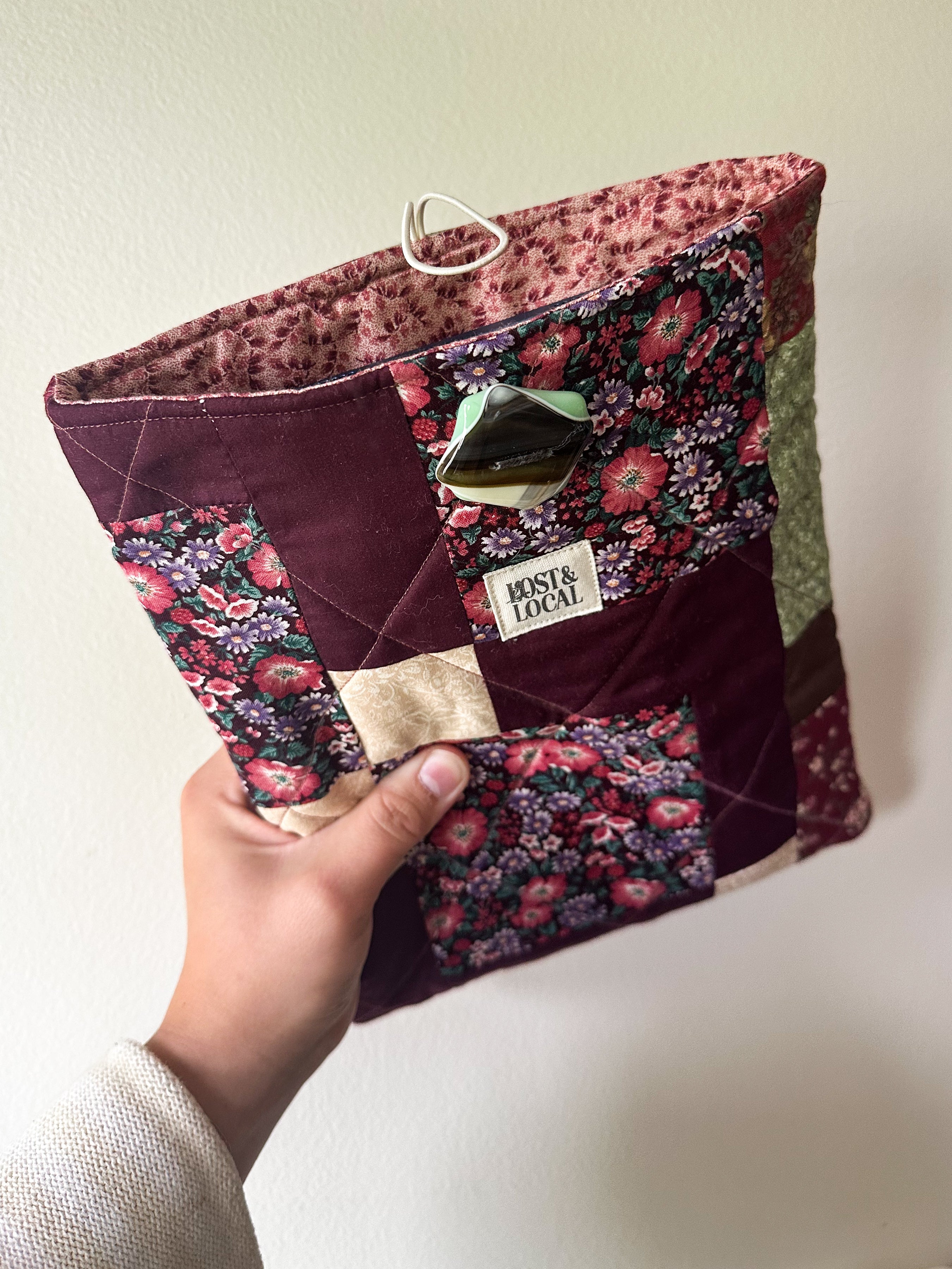 Quilted Book Sleeve XL