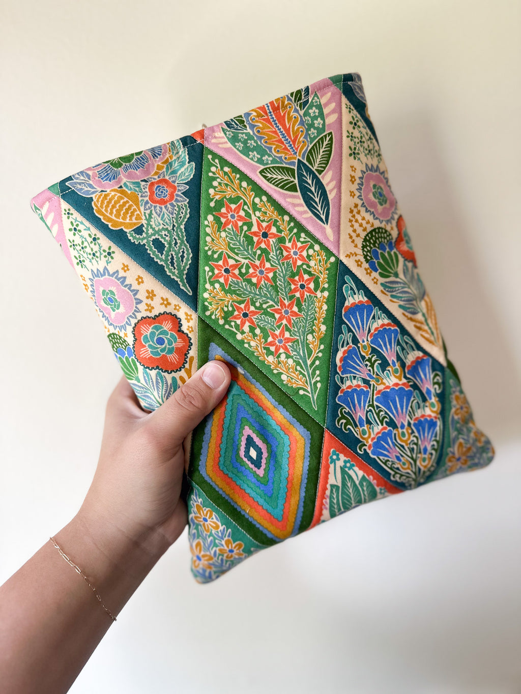 Quilted Book Sleeve XL