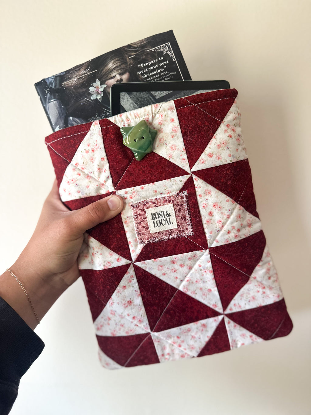 Quilted Book Sleeve XL