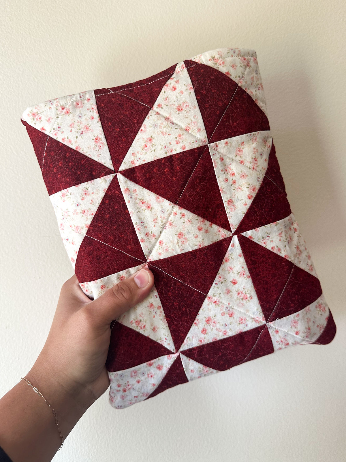 Quilted Book Sleeve XL